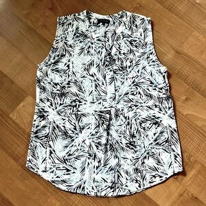 Sleeveless blouse The Limited